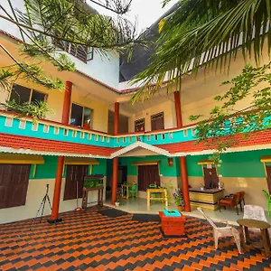 Guest house The Wind N Waves, Alappuzha